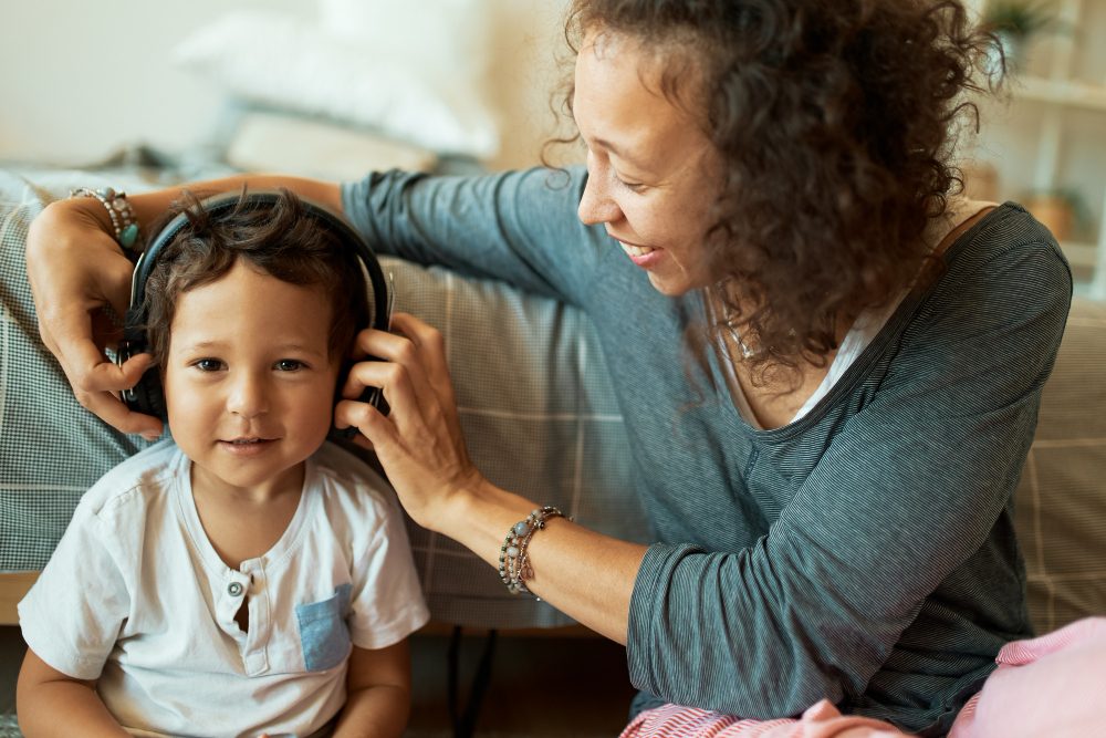 Les bienfaits de la musique et des chansons pour les bébés - Bébés