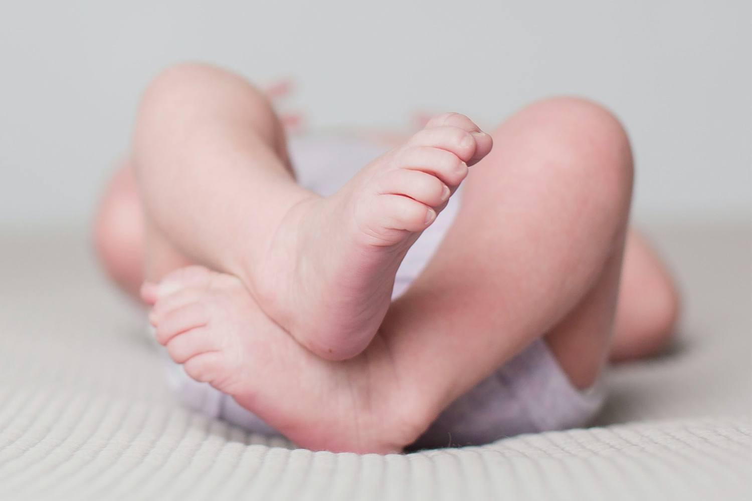 Qu’estce que le syndrome de la tête plate (plagiocéphalie) et comment l’éviter ? Tiniloo